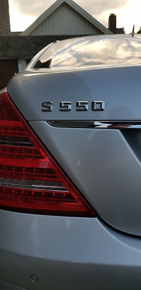 Mercedes-Benz S550 5 of 12