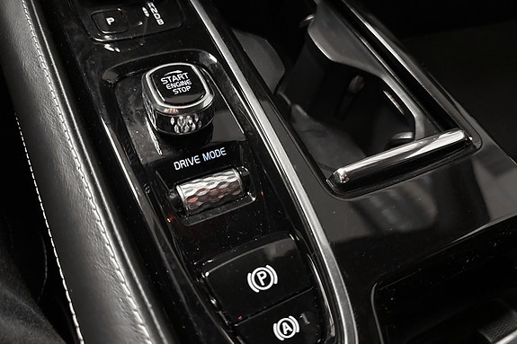 Volvo V90 26 of 30