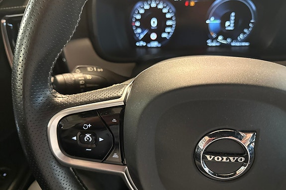 Volvo V90 22 of 30