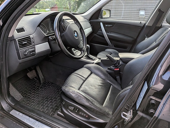 BMW X3 5 of 12