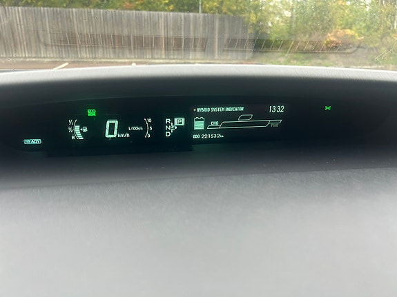Toyota Prius 17 of 20