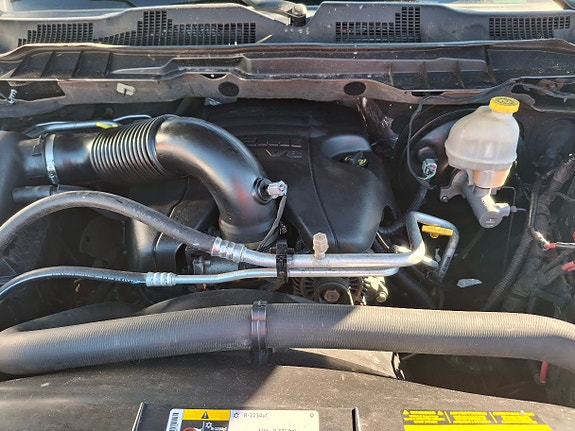 Dodge RAM 1500 13 of 13