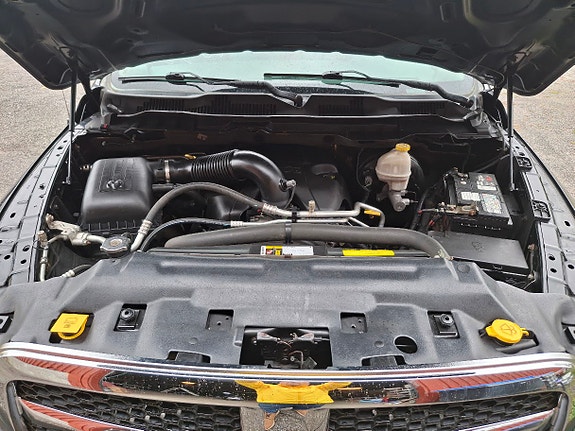 Dodge RAM 1500 12 of 13