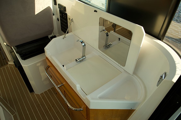 XO 270 Front Cabin 2X Splitter nye Mercury 250hk | Byttet i 2026 | Velutstyrt | 19 of 30
