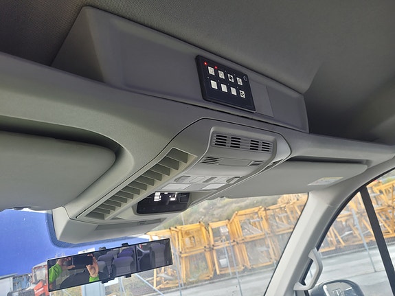 Volkswagen Crafter 10 seter 15 of 17
