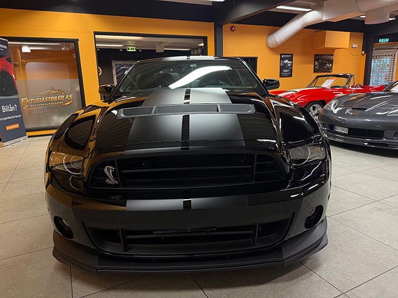 Ford Mustang 13 of 30