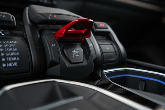 Lamborghini Urus 25 of 30