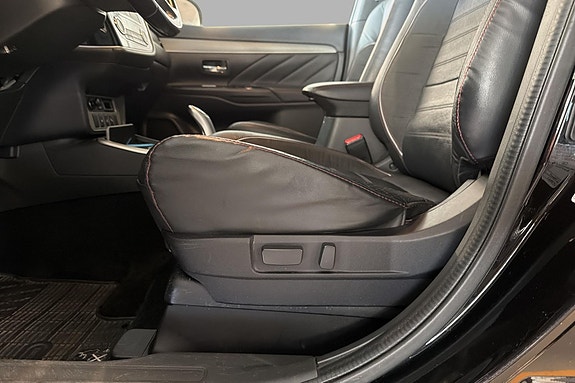 Mitsubishi Outlander 16 of 26