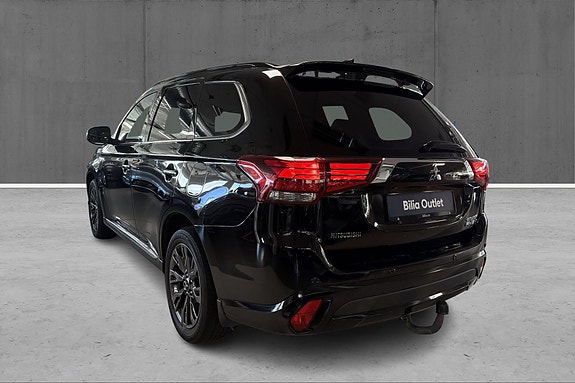 Mitsubishi Outlander 6 of 26