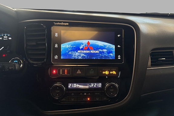 Mitsubishi Outlander 17 of 26
