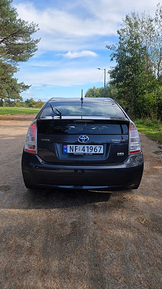 Toyota Prius 6 of 20