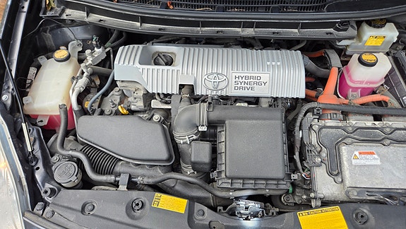 Toyota Prius 20 of 20