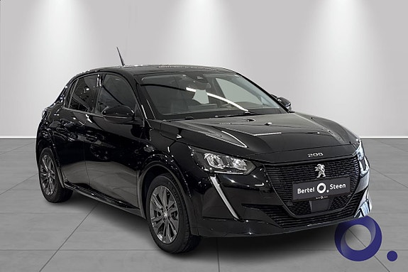 Peugeot e-208 8 of 17