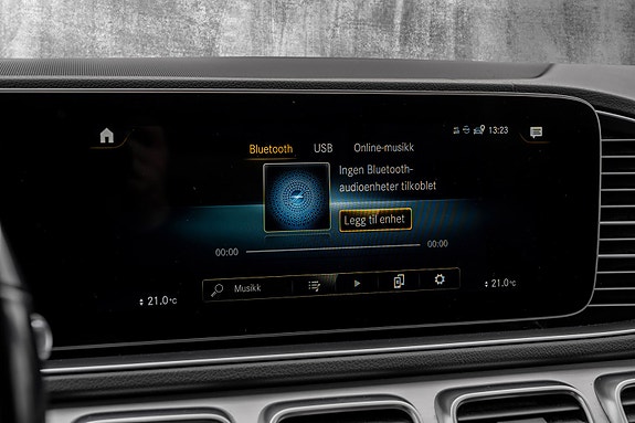 Mercedes-Benz GLE350 de 26 of 30