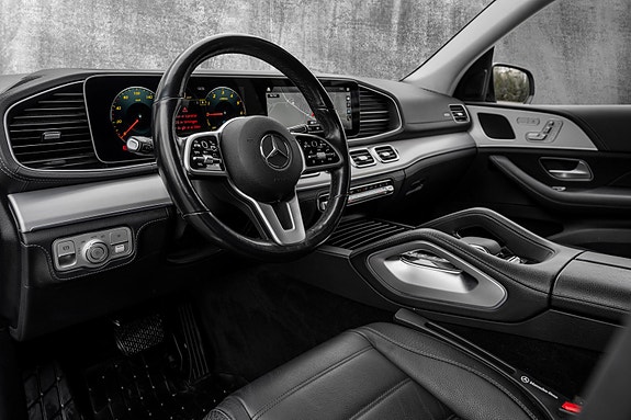 Mercedes-Benz GLE350 de 10 of 30