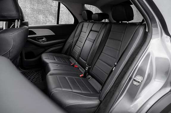 Mercedes-Benz GLE350 de 29 of 30
