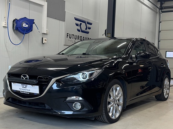 Mazda 3 8 of 27