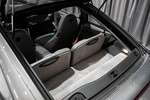 Porsche 911 23 of 30
