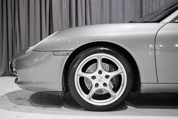 Porsche 911 11 of 30