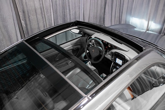 Porsche 911 26 of 30