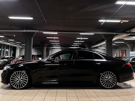 Mercedes-Benz S350 d 2 of 30
