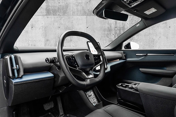 Volvo EX30 19 of 29