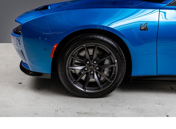 Dodge Charger 4 of 28