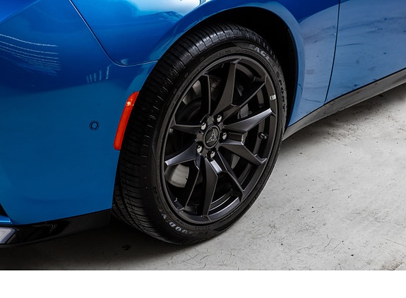 Dodge Charger 3 of 28