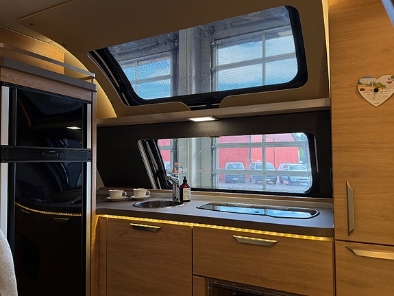Knaus 650 PEB 60 Years / Alde / Solcelle / Dusj / TV 19 of 30