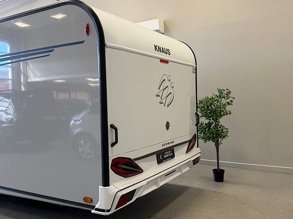 Knaus 650 PEB 60 Years / Alde / Solcelle / Dusj / TV 9 of 30