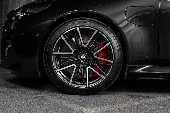 BMW M5 17 of 30