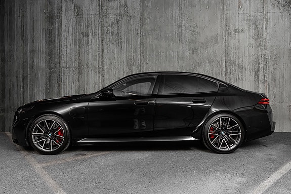 BMW M5 16 of 30