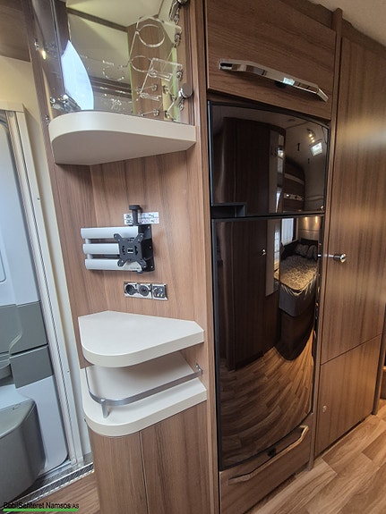 Knaus 600UK/AC/Alde/2køyer 16 of 23