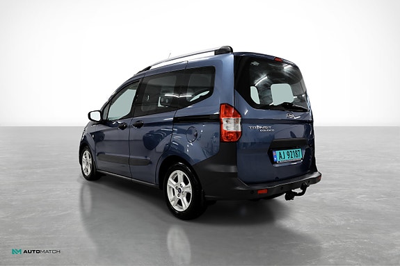Ford Transit Courier 10 of 29