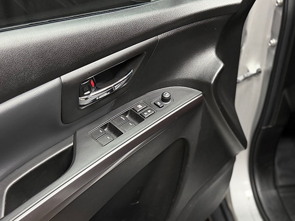 Suzuki SX4 S-Cross 9 of 23