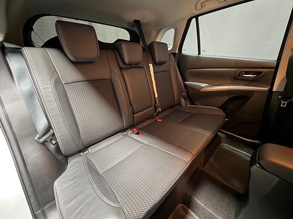 Suzuki SX4 S-Cross 20 of 23