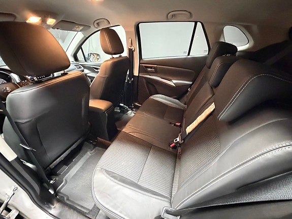 Suzuki SX4 S-Cross 19 of 23