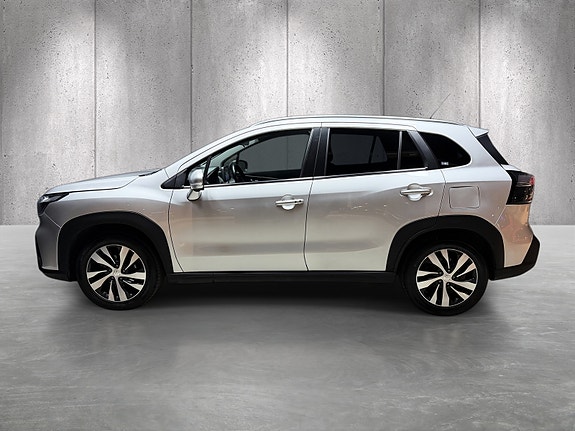 Suzuki SX4 S-Cross 8 of 23
