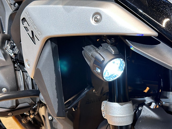 BMW R 1300 GS "Fullutstyrt" med koffertsett 8 of 11