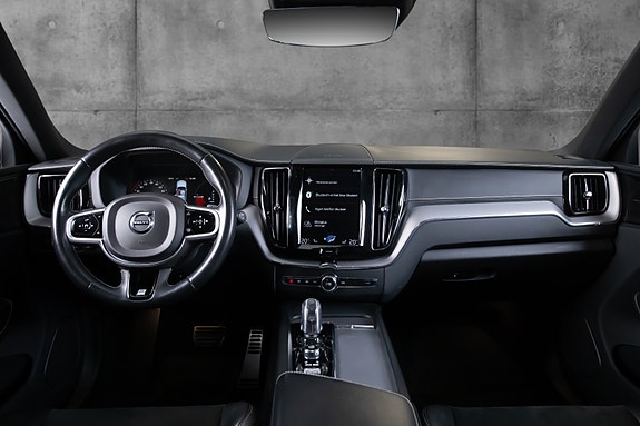 Volvo XC60 7 of 23