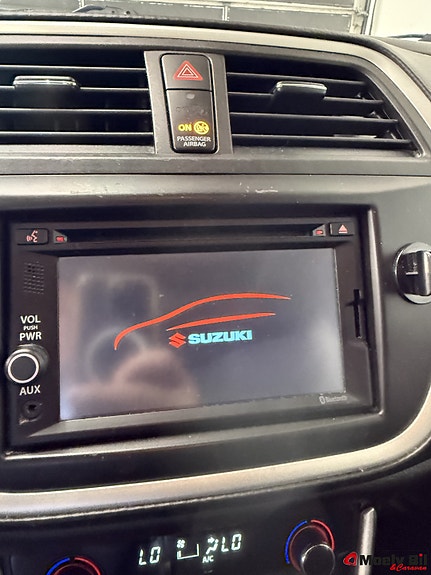 Suzuki SX4 S-Cross 9 of 15