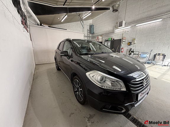 Suzuki SX4 S-Cross 3 of 15