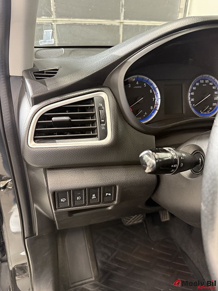 Suzuki SX4 S-Cross 7 of 15