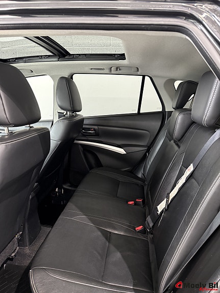 Suzuki SX4 S-Cross 15 of 15