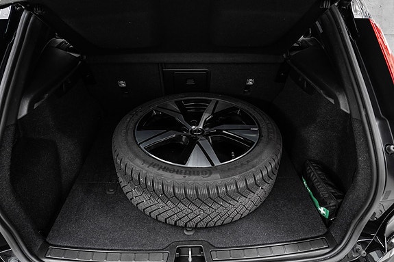 Volvo EX40 23 of 29