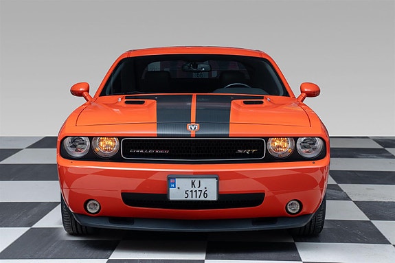 Dodge Challenger 5 of 30