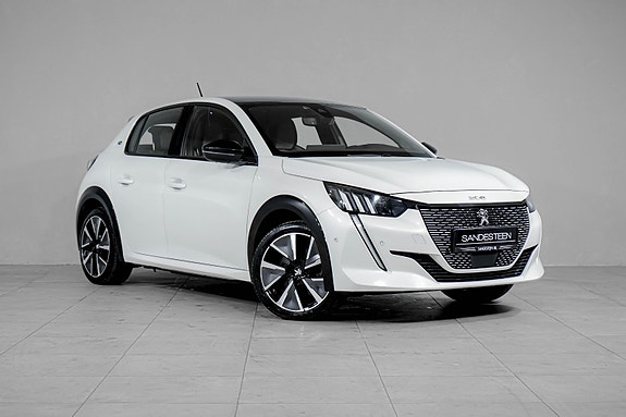 Peugeot e-208 3 of 19