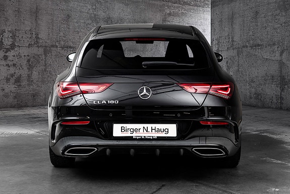 Mercedes-Benz CLA180 7 of 24