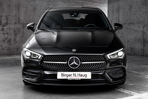 Mercedes-Benz CLA180 3 of 24