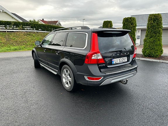Volvo XC70 3 of 30